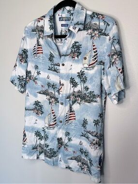 Campia Men’s Light Blue Tropical Sailboat Camp Shirt